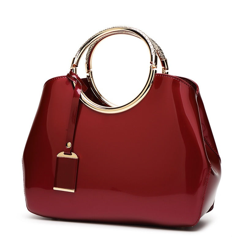 One-shoulder wedding bag shiny patent leather handbag