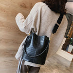 Large Capacity Alligator Bucket Bag