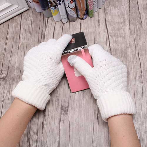 Miya Mona Hot Selling New Women Warm Winter Knitted Full Finger Gloves Mittens Girl Female Solid Woolen Gloves Screen Luvas